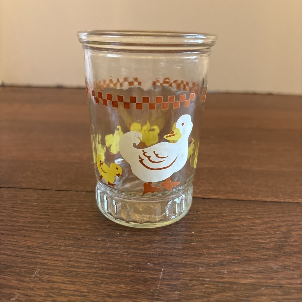 Vtg Bama Jelly Jar Glass Barnyard Animals Duck w Ducklings Juice Glass 4"